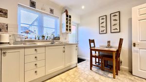 Kitchen- click for photo gallery